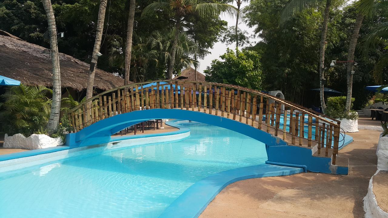Le Wafou Hotel Abidjan Exterior foto