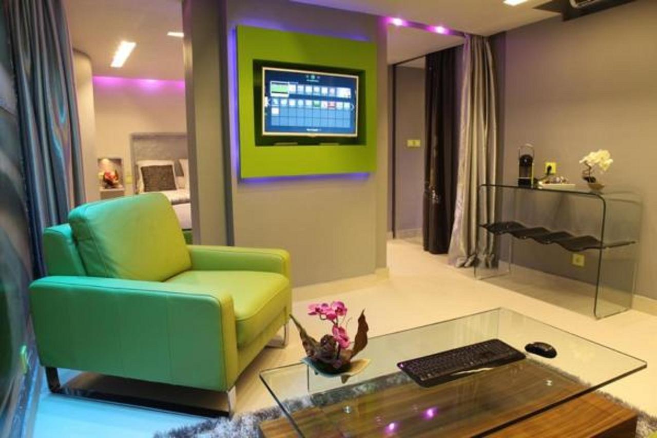 Le Wafou Hotel Abidjan Exterior foto